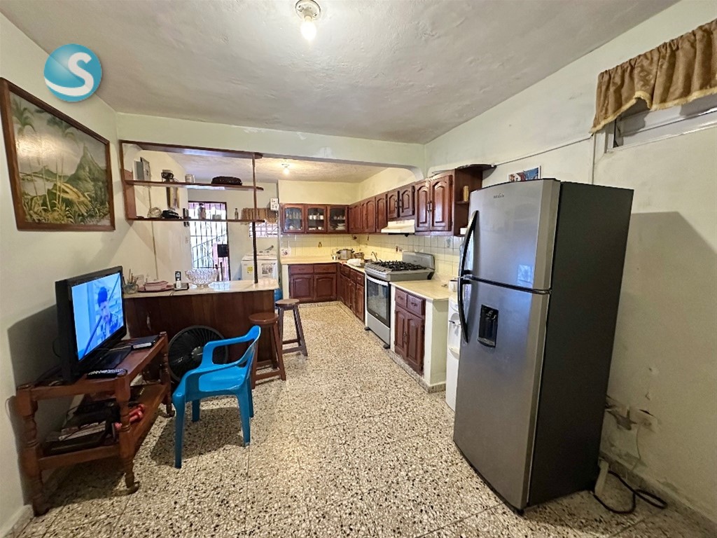 Casa en venta en El Millón con amplio terreno y construcción en República Dominicana