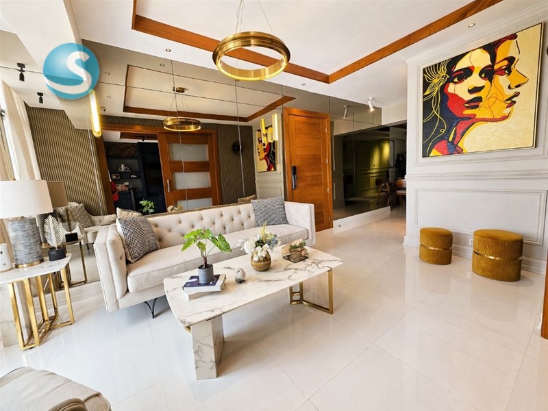 Apartamento en Venta en Evaristo Morales, 196 m², 3 Hab. en República Dominicana