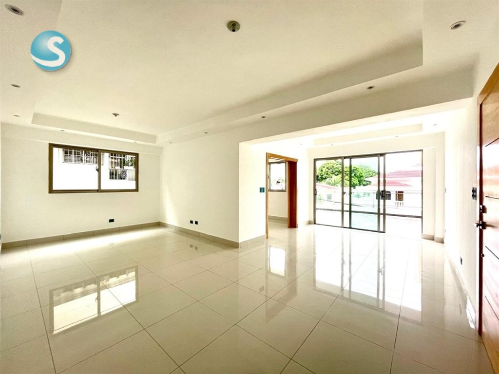 Apartamento de 200 m² en venta en Los Cacicazgos en República Dominicana