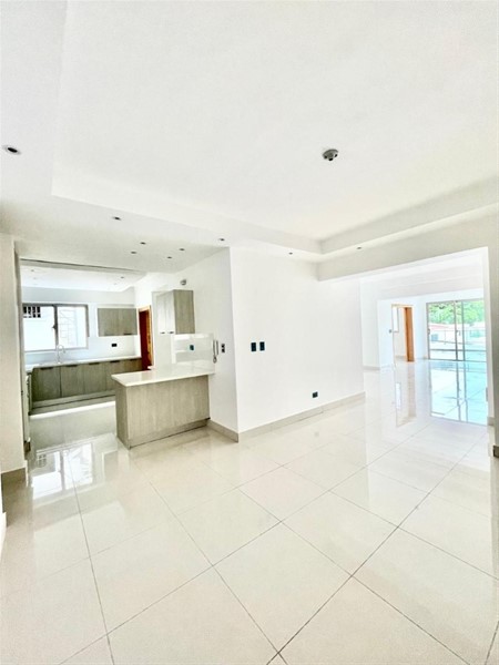 Apartamento de 200 m² en venta en Los Cacicazgos en República Dominicana