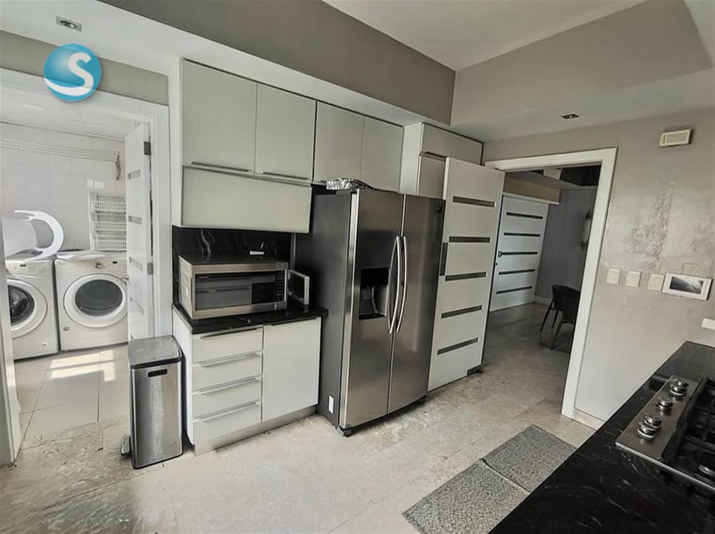 Apartamento amueblado en venta con vista al mar en La Esperilla en República Dominicana