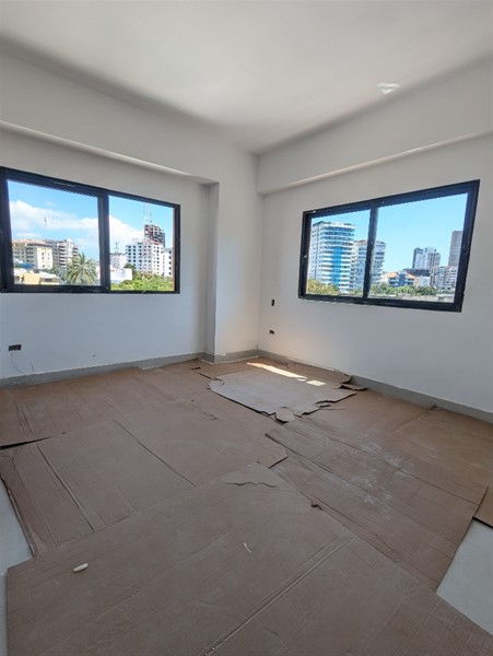 Apartamento moderno en Los Cacicazgos en torre de lujo en República Dominicana