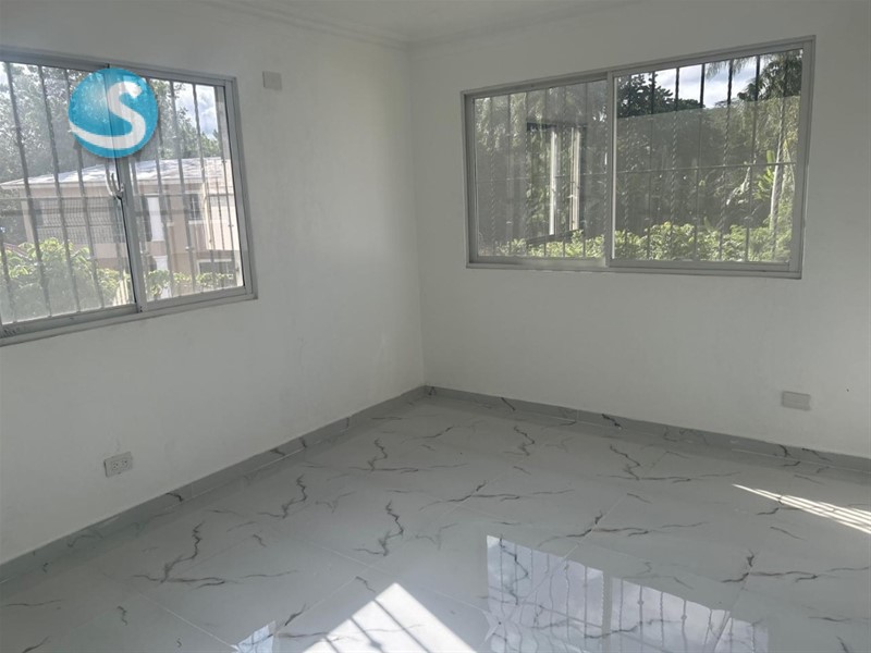 Apartamento en Venta en Arroyo Manzano, Excelente Ubicación en República Dominicana