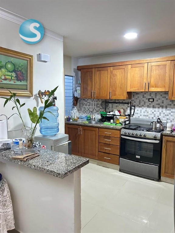 Apartamento en venta primer nivel en Don Honorio, Santo Domingo en República Dominicana