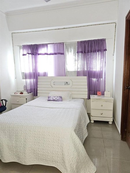 Amplio apartamento en venta en Evaristo Morales, 234 m² en República Dominicana
