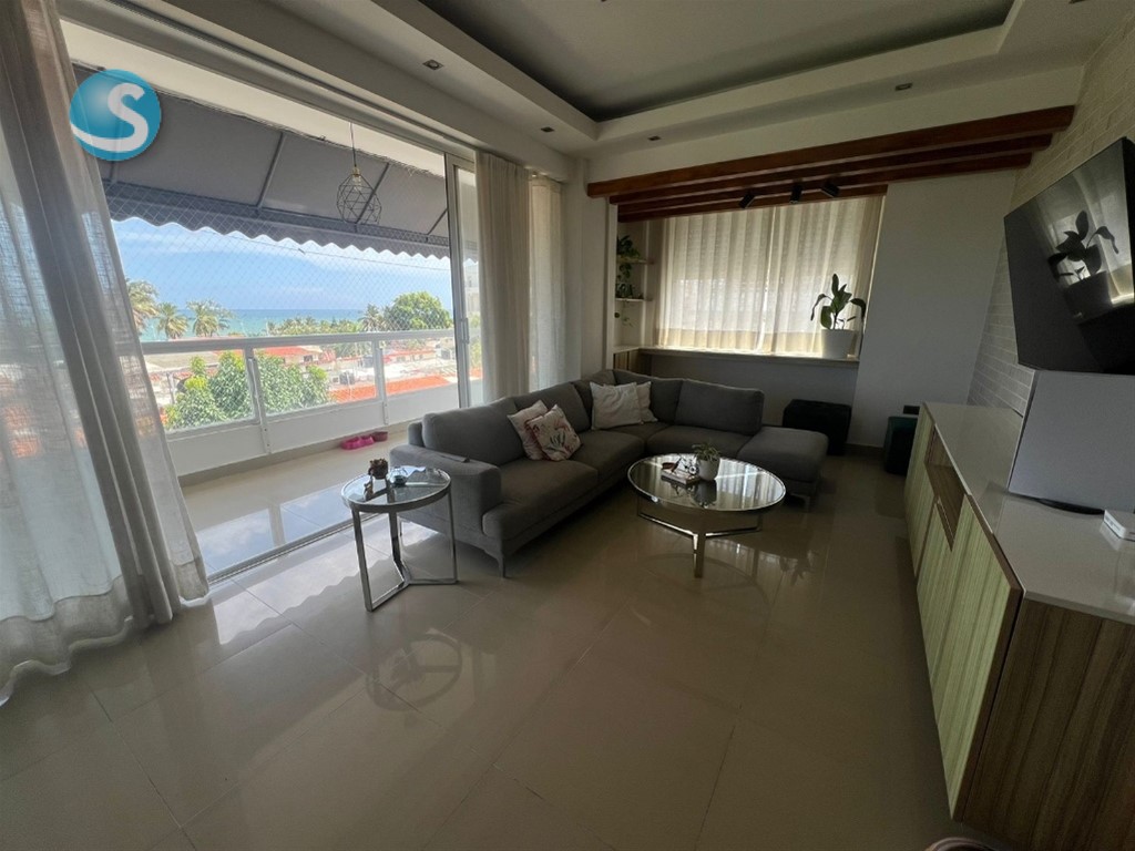 Apartamento con vista al mar en El Cacique, Santo Domingo en República Dominicana