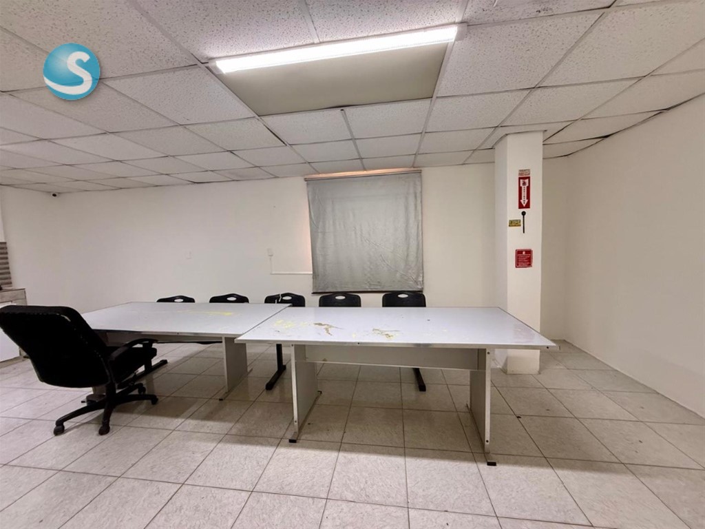 Edificio Comercial en Venta y Alquiler en Bella Vista en República Dominicana