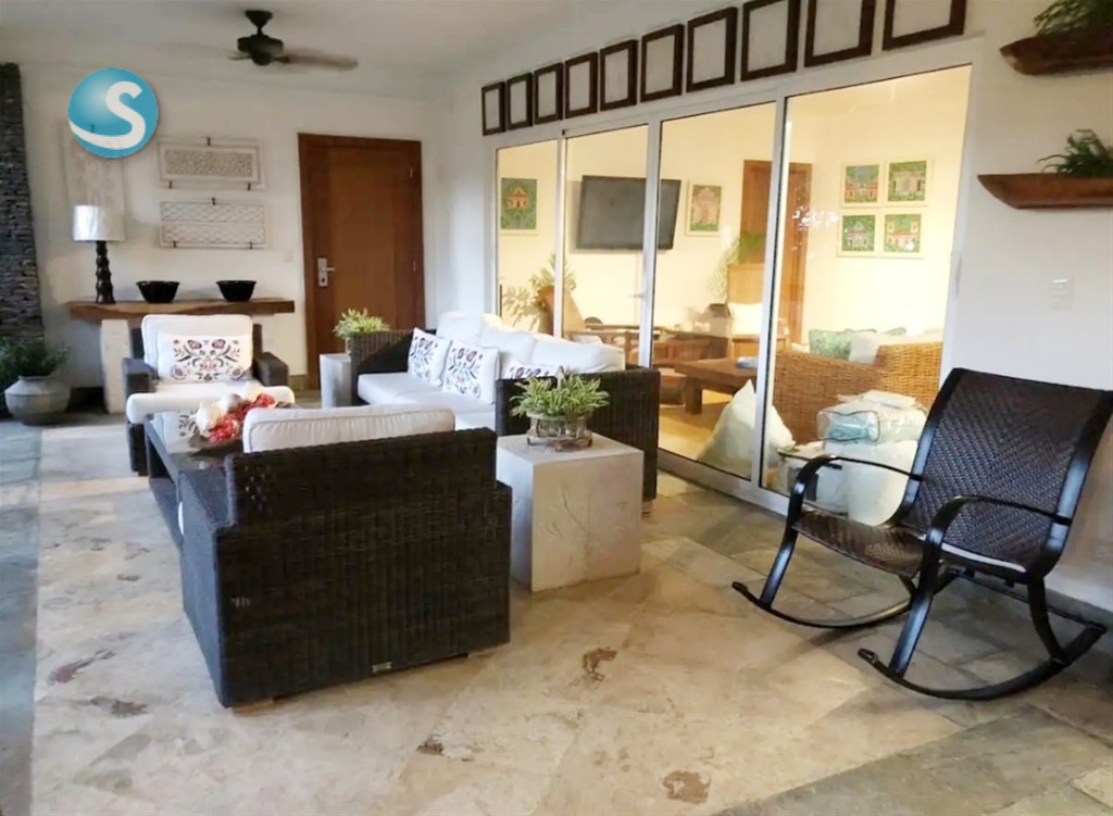 Apartamento Amplio Amueblado en Las Terrenas, Frente a Playa en República Dominicana