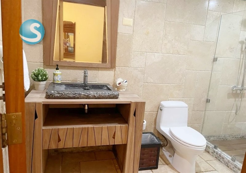 Apartamento Amplio Amueblado en Las Terrenas, Frente a Playa en República Dominicana