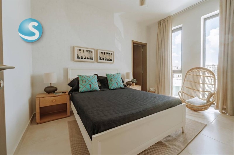 Villa de 2 Niveles en Vista Cana con Vista Privilegiada en República Dominicana