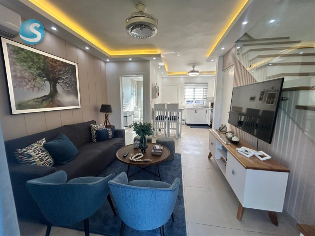 Villa amueblada en venta o alquiler frente a Boca Marina