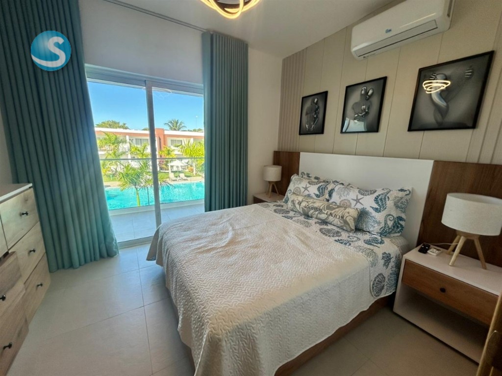 Villa amueblada en venta o alquiler frente a Boca Marina en República Dominicana