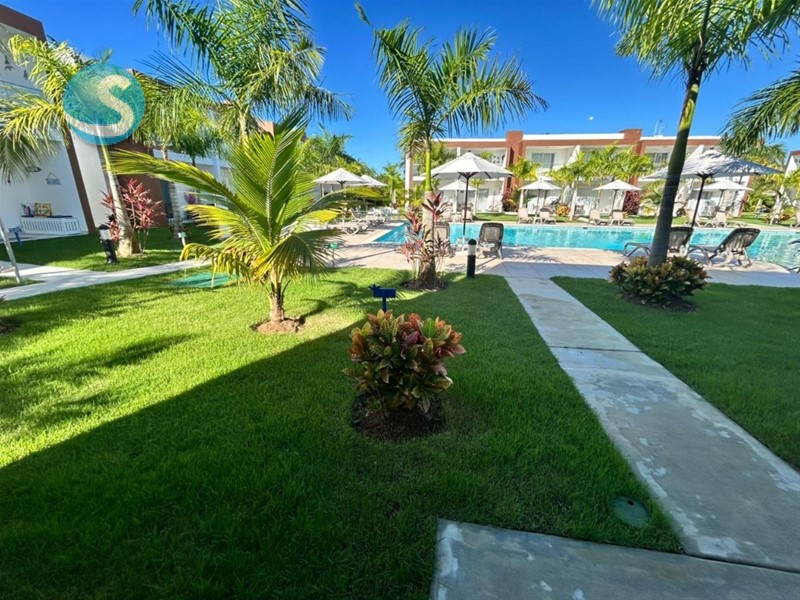 Villa amueblada en venta o alquiler frente a Boca Marina en República Dominicana