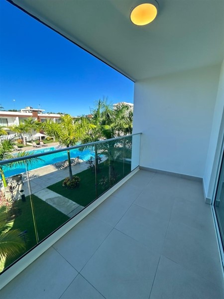 Villa amueblada en venta o alquiler frente a Boca Marina en República Dominicana