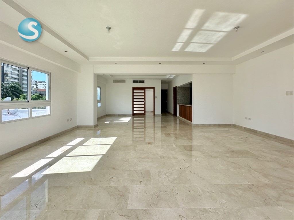 Apartamento en Venta y Alquiler en Los Cacicazgos, 250 m² en República Dominicana