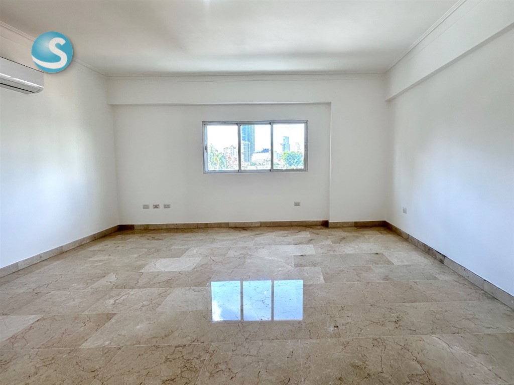 Apartamento en Venta y Alquiler en Los Cacicazgos, 250 m² en República Dominicana