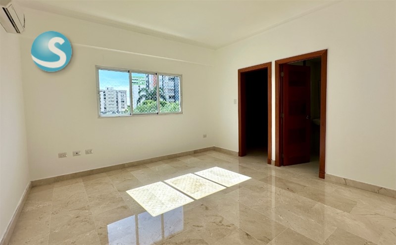 Apartamento en Venta y Alquiler en Los Cacicazgos, 250 m² en República Dominicana