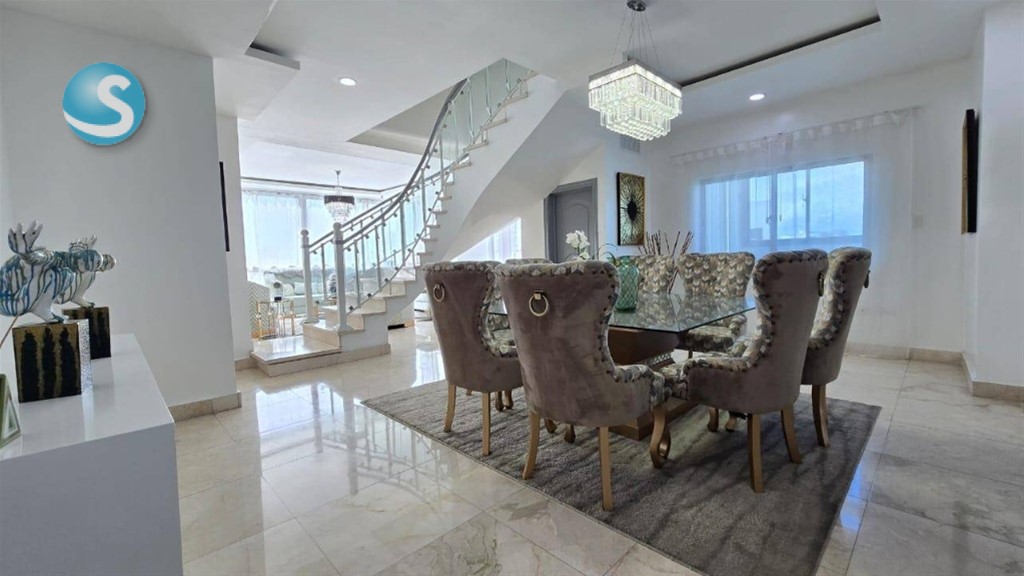 Ático en Venta en la Zona de Renacimiento en República Dominicana