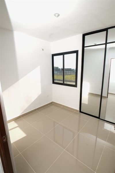 Apartamento en venta en Autopista Las Américas, 4to piso en República Dominicana