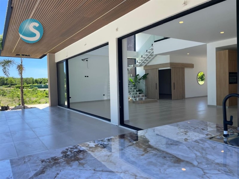 Villa de lujo en venta con amplios terrenos en Cap Cana en República Dominicana