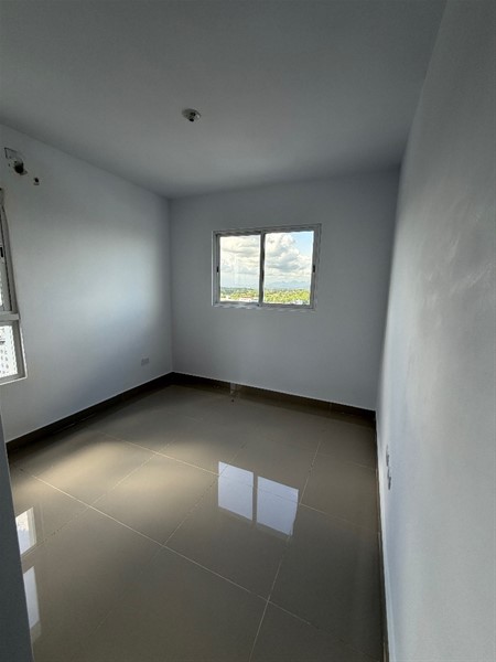 Apartamento en Venta en Av. Jacobo Majluta en República Dominicana