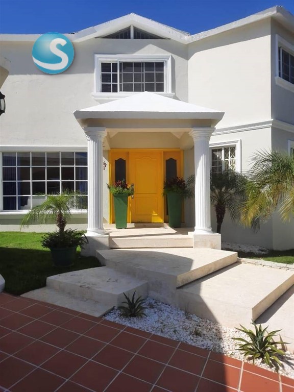 Casa de lujo en Cuesta Hermosa III, Santo Domingo en República Dominicana