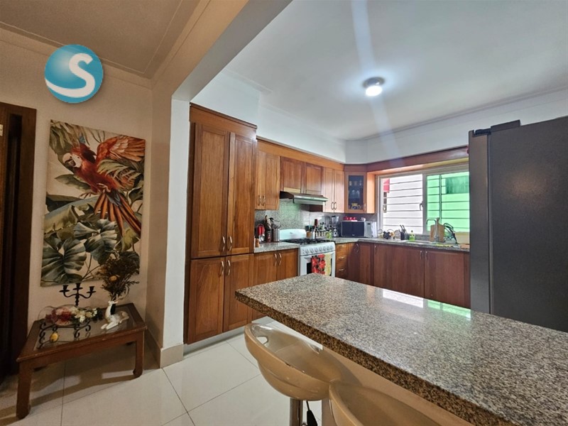 Apartamento amplio en venta en Ensanche Naco, Santo Domingo en República Dominicana
