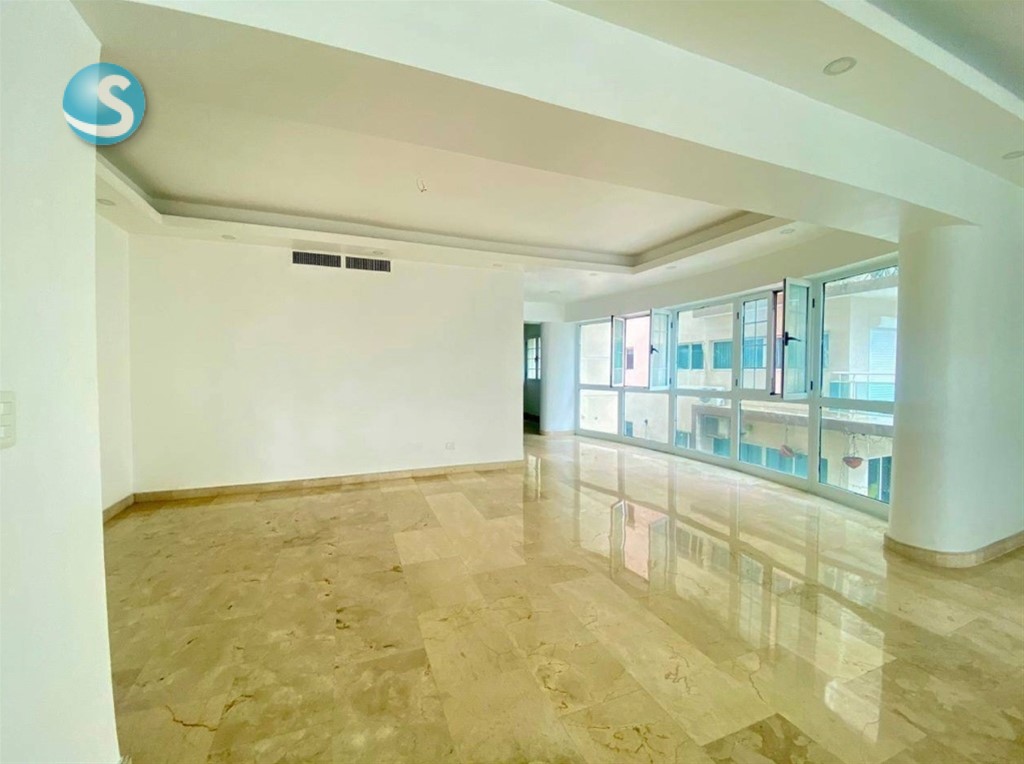 Apartamento de lujo en Los Cacicazgos, Santo Domingo en República Dominicana
