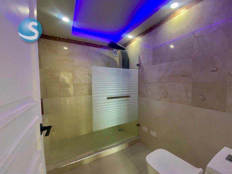 Apartamento de lujo en Los Cacicazgos, Santo Domingo en República Dominicana