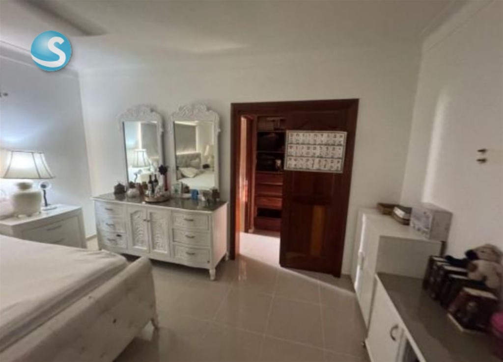 Penthouse en venta en Las Praderas con patio y parqueos en República Dominicana