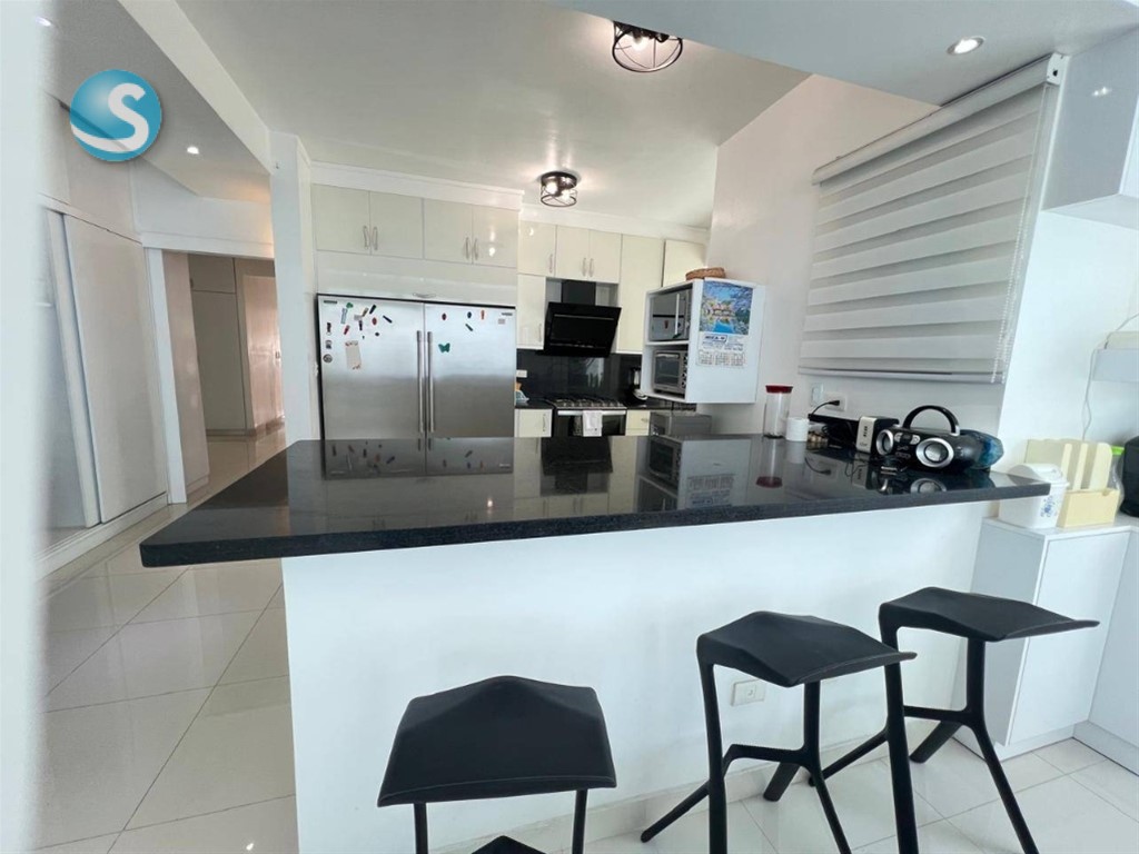 Penthouse moderno en venta en Renacimiento, piso 11 en República Dominicana