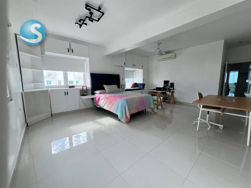 Penthouse moderno en venta en Renacimiento, piso 11 en República Dominicana