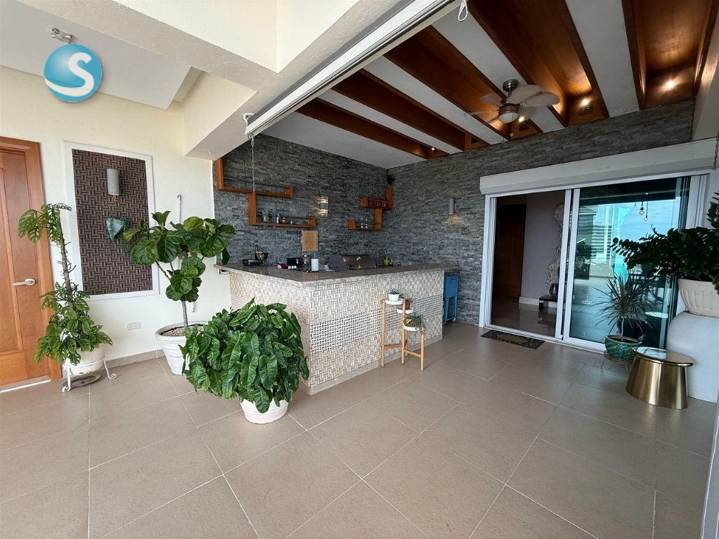 Penthouse de Lujo en Venta con Vista Panorámica en Naco en República Dominicana