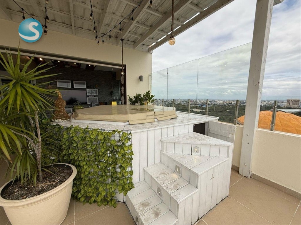 Penthouse de Lujo en Venta con Vista Panorámica en Naco en República Dominicana