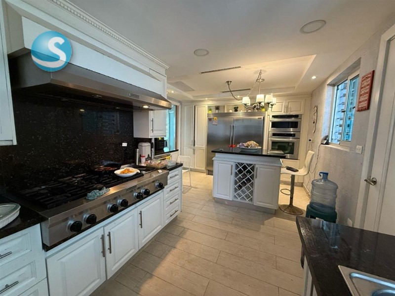 Penthouse de Lujo en Venta con Vista Panorámica en Naco en República Dominicana