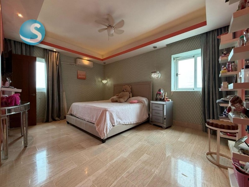 Penthouse de Lujo en Venta con Vista Panorámica en Naco en República Dominicana