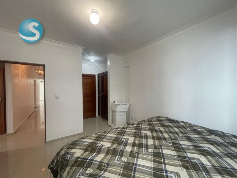 Apartamento céntrico en Los Restauradores, 150 m² con balcón en República Dominicana