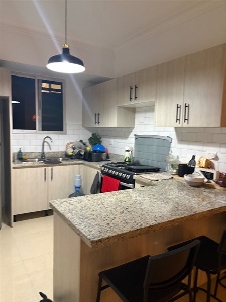 Apartamento amplio en venta en Urbanización Dominicanos Ausentes en República Dominicana