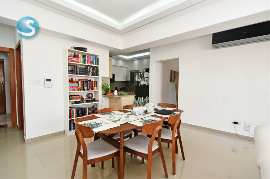 Apartamento en Venta en Renacimiento, Piso 7, 2 Estacionamientos en República Dominicana