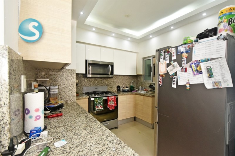 Apartamento en Venta en Renacimiento, Piso 7, 2 Estacionamientos en República Dominicana