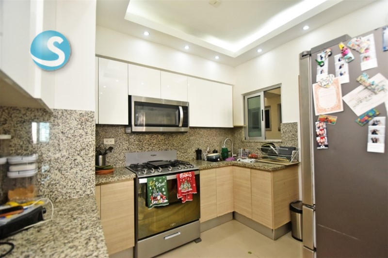Apartamento en Venta en Renacimiento, Piso 7, 2 Estacionamientos en República Dominicana