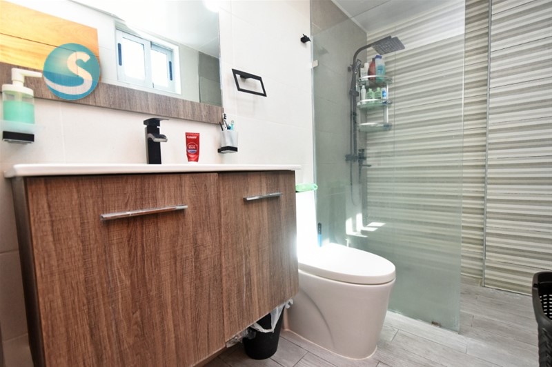 Apartamento en Venta en Renacimiento, Piso 7, 2 Estacionamientos en República Dominicana