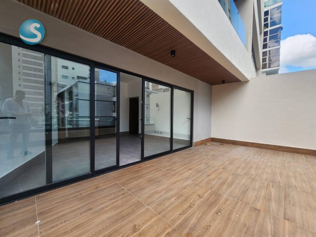 Apartamento en Venta en Ensanche Paraíso, 100 m²