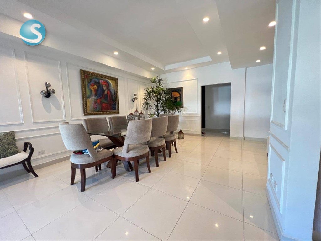 Apartamento en venta en Mirador Norte, tercer piso en República Dominicana