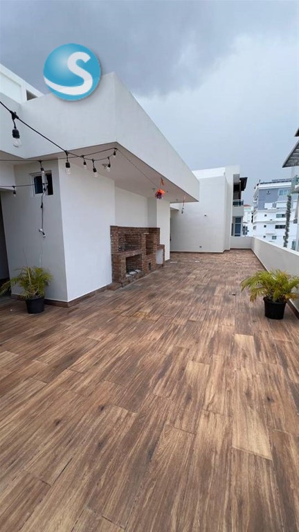 Apartamento en Venta en Evaristo Morales, 150 m² y Amenidades