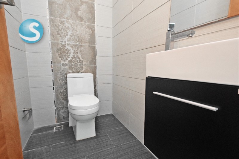 Apartamento espacioso en Bella Vista Sur, excelente ubicación en República Dominicana