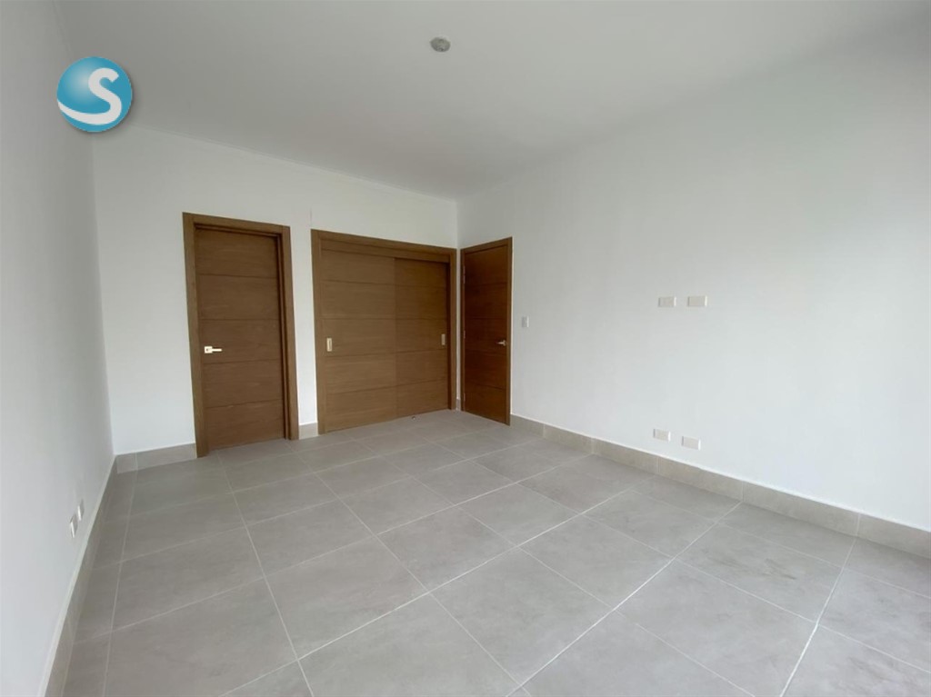 Apartamento moderno en venta y alquiler en Piantini en República Dominicana