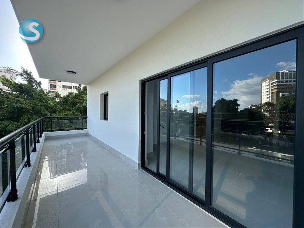 Apartamento en Venta y Alquiler en La Esperilla, 142 m²