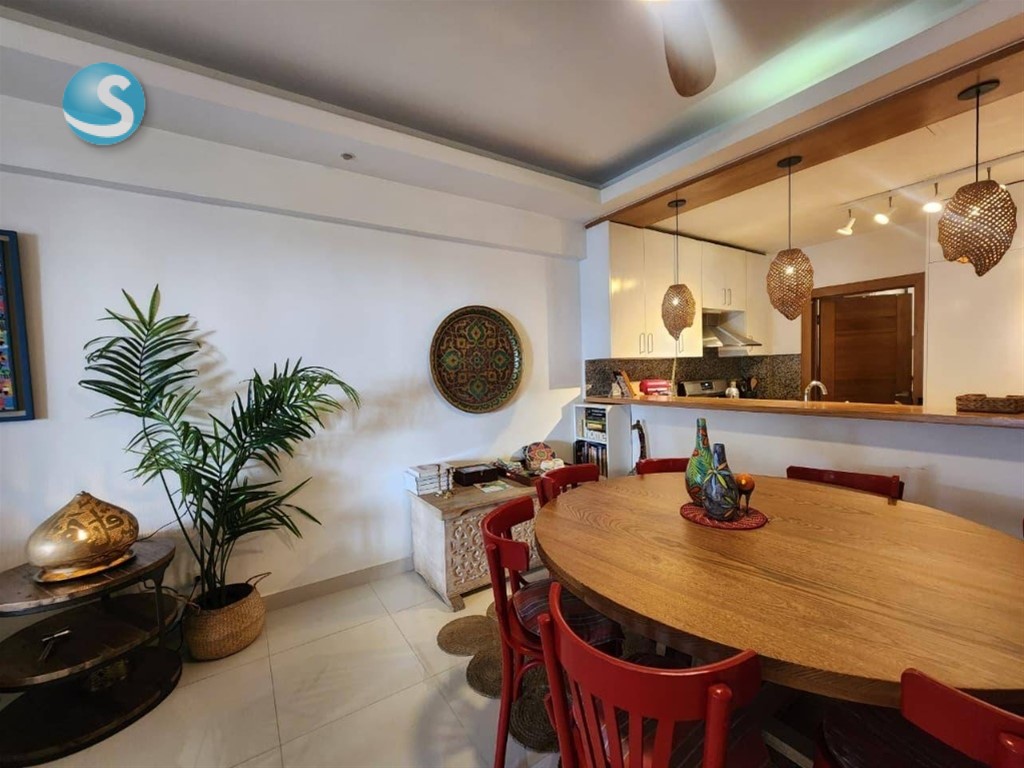 Apartamento en Venta con Terraza en Evaristo Morales en República Dominicana