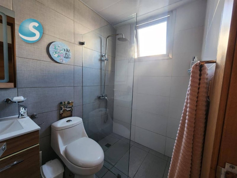 Apartamento en Venta con Terraza en Evaristo Morales en República Dominicana